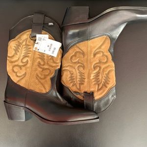 Black and Brown Cowboy Boots size 8 for sale